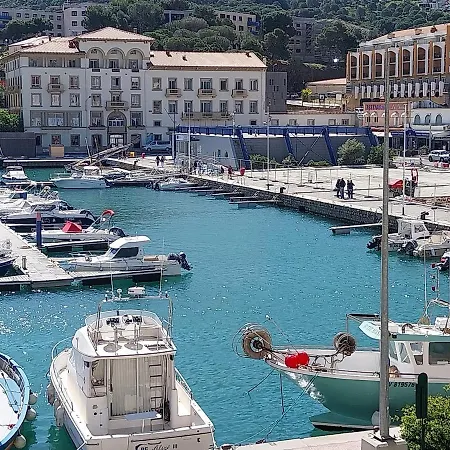 Appartement Port De Plaisance à Port Vendres Extérieur photo